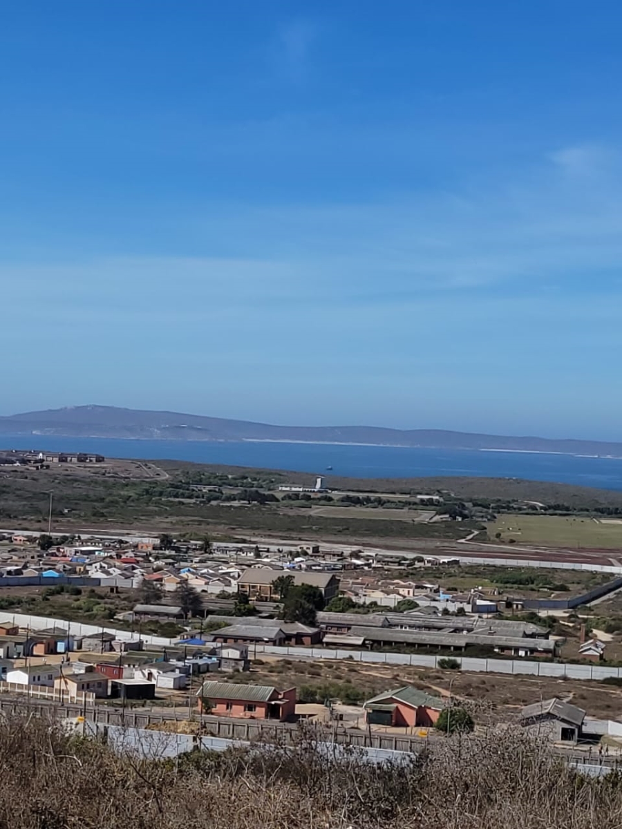 0 Bedroom Property for Sale in Hoogland Western Cape